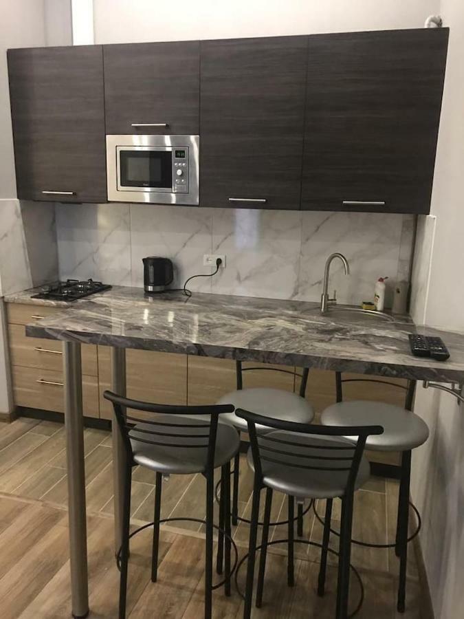 New Appartment-Studio Іn The Center Of Lviv Bagian luar foto